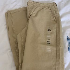 29x32 Aeropostale skinny khakis